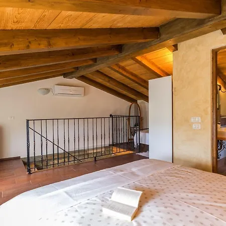 Aurora Villa *